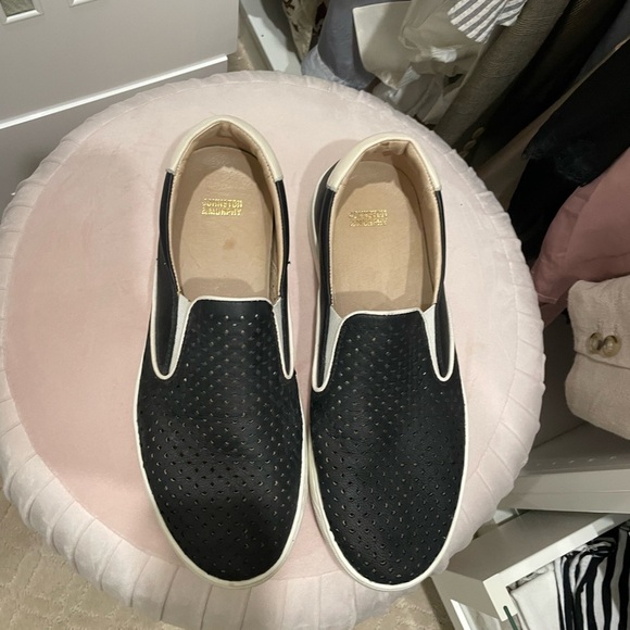 Johnston & Murphy Black and White Loafers Classic Slip-On Design - Picture 1 of 2